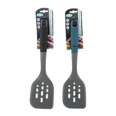 plastic slotted turner - 13 -- 48 per case